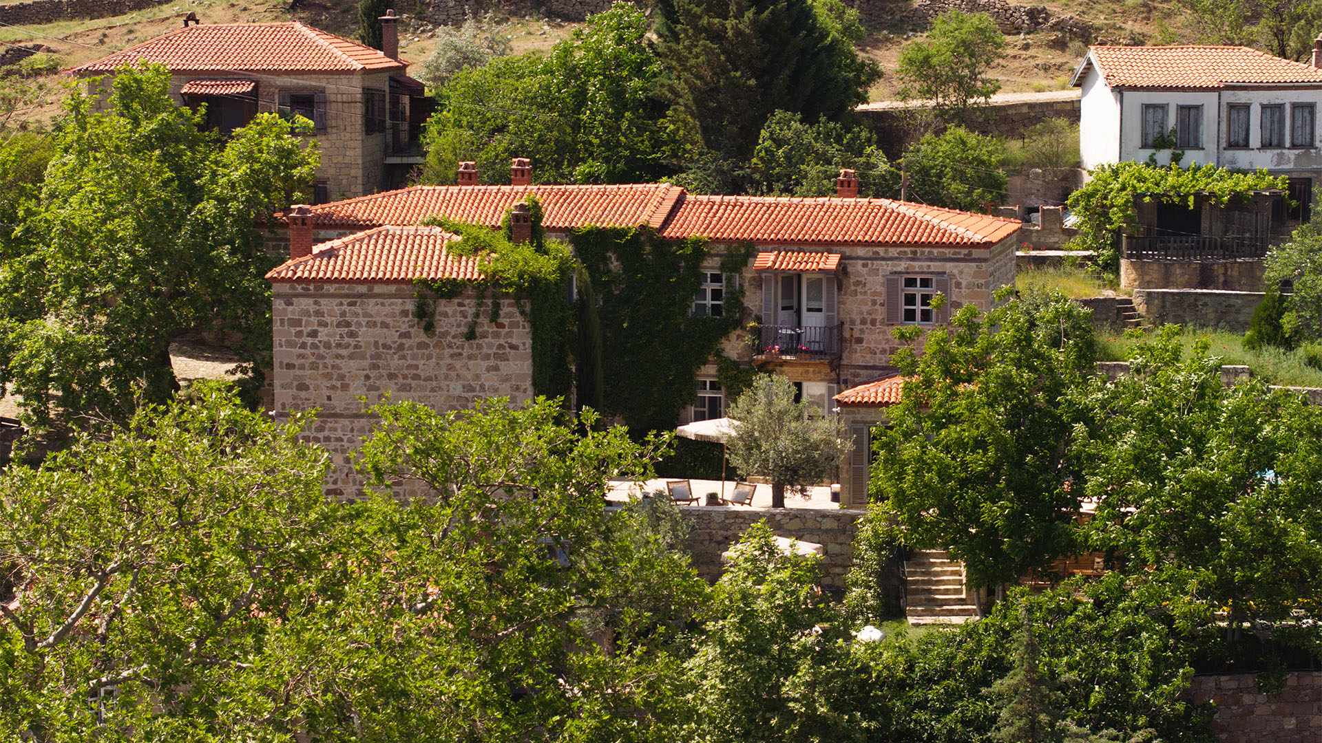 Perlacia Adatepe | Kazdağları Eteklerinde Butik Otel ve Doğayla Bütünleşen Bir Deneyim